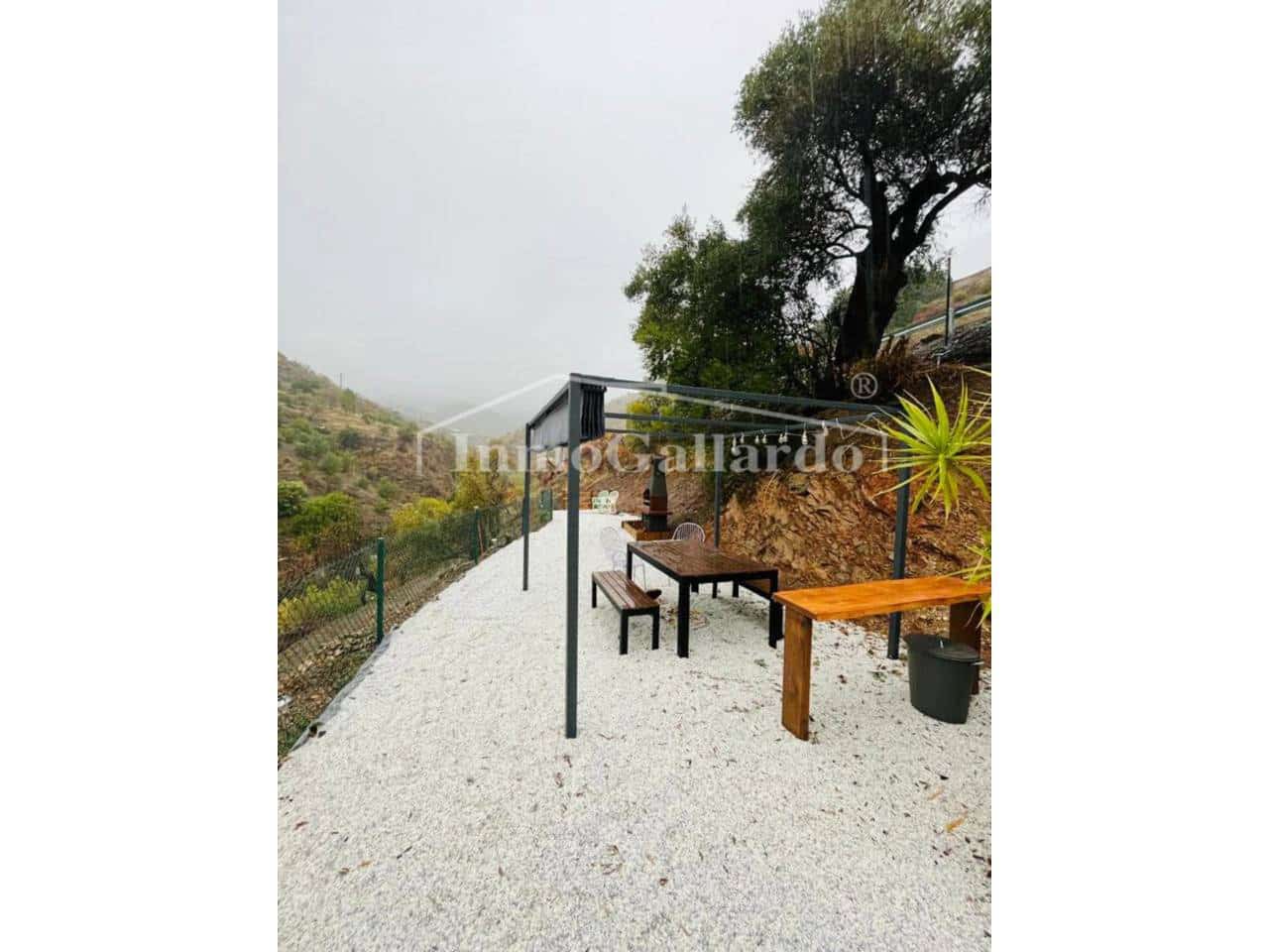 2 soveværelse Byhus til salg i Malaga by med garage - € 122.000 (Ref: 9187896)