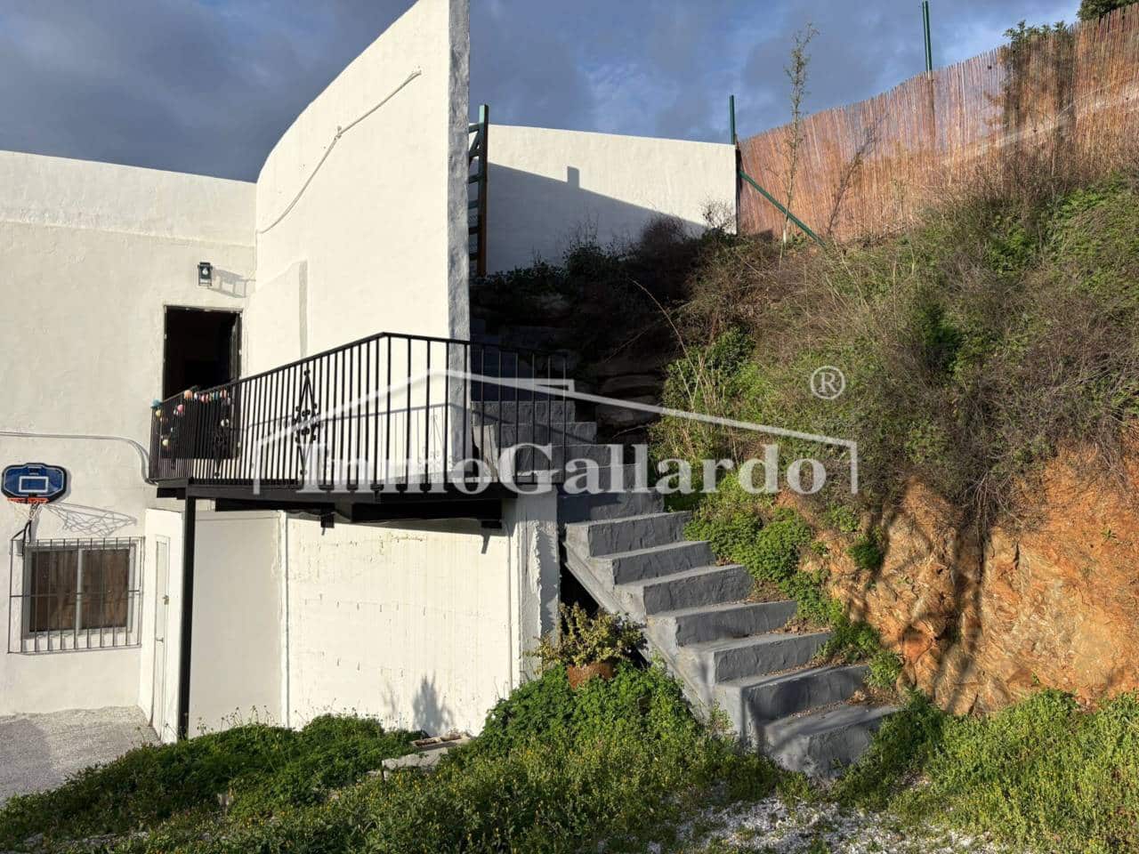 2 makuuhuone Omakotitalo myytävänä paikassa Malaga kaupunki mukana 
autotalli - 122 000 € (Ref: 9187896)