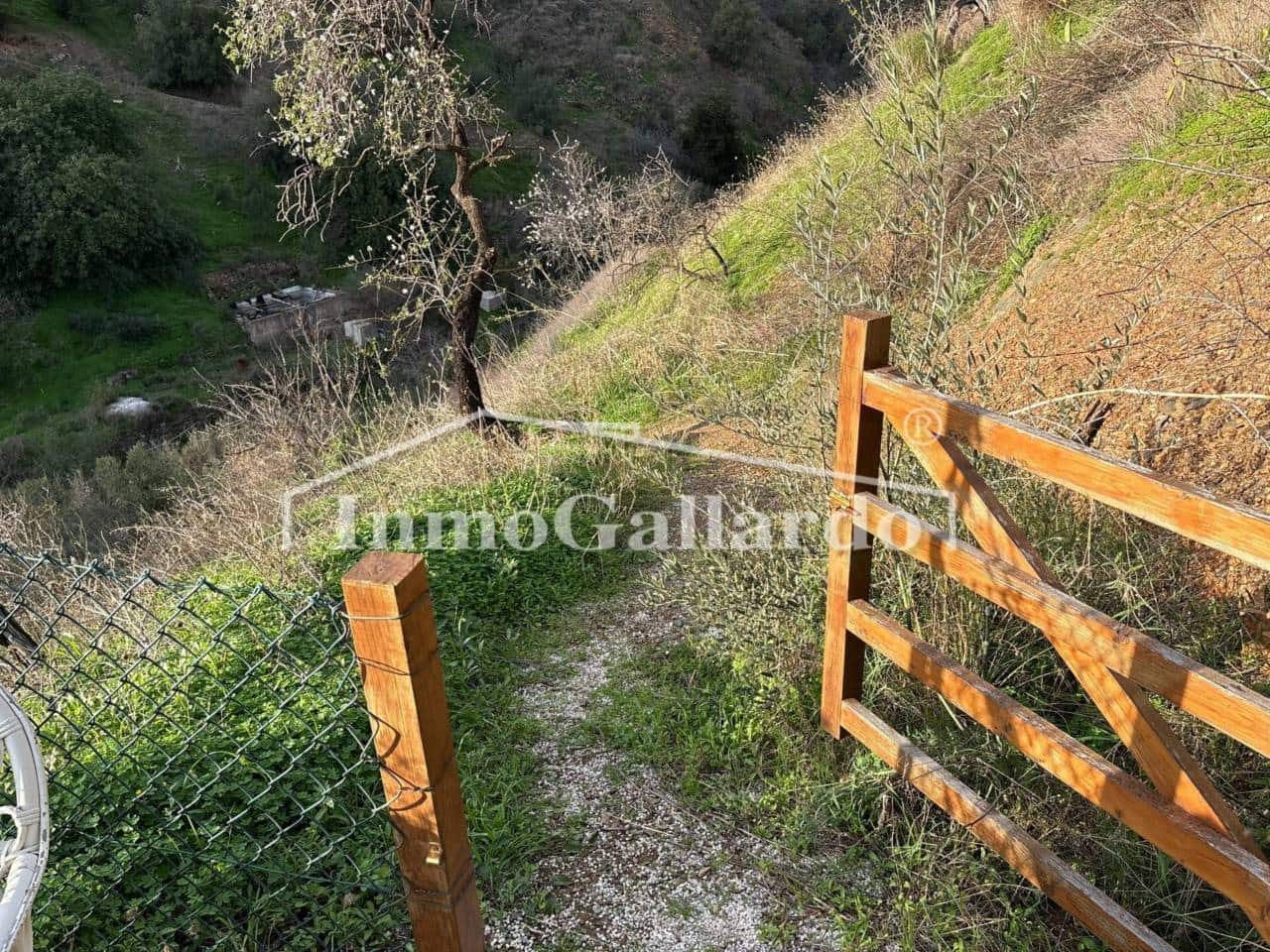 2 makuuhuone Omakotitalo myytävänä paikassa Malaga kaupunki mukana 
autotalli - 122 000 € (Ref: 9187896)