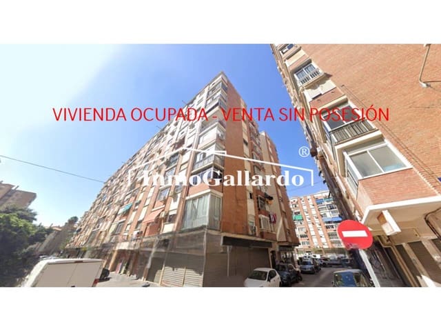 3 soveværelse Lejlighed til salg i Málaga by - € 140.000 (Ref: 9190764)