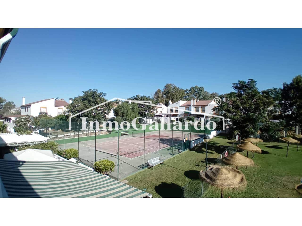 3 sypialnia Dom szeregowy do wynajęcia w Velez-Malaga z basenem garażem - 1 100 € (Ref: 9192033)