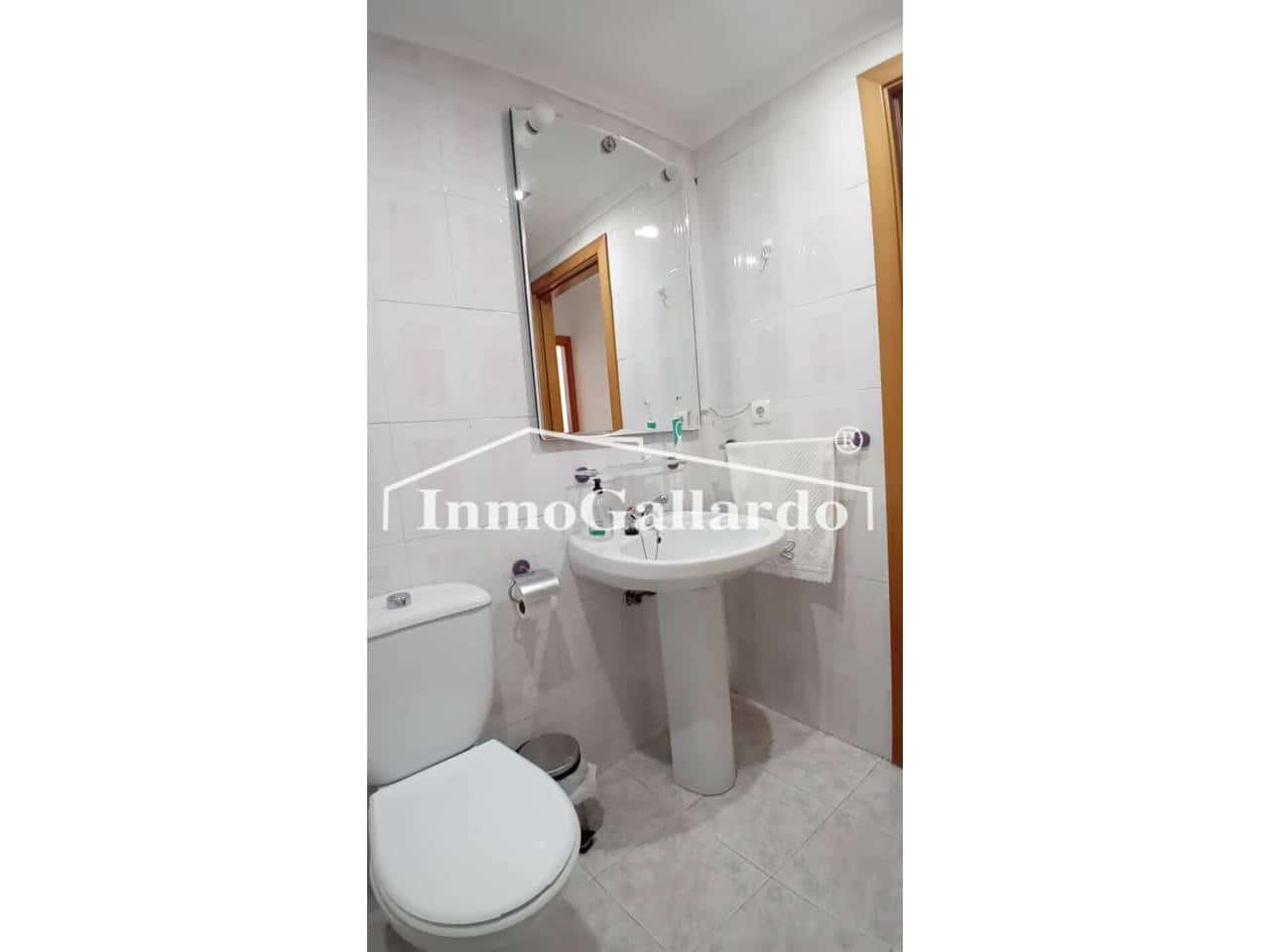 3 sypialnia Dom szeregowy do wynajęcia w Velez-Malaga z basenem garażem - 1 100 € (Ref: 9192033)