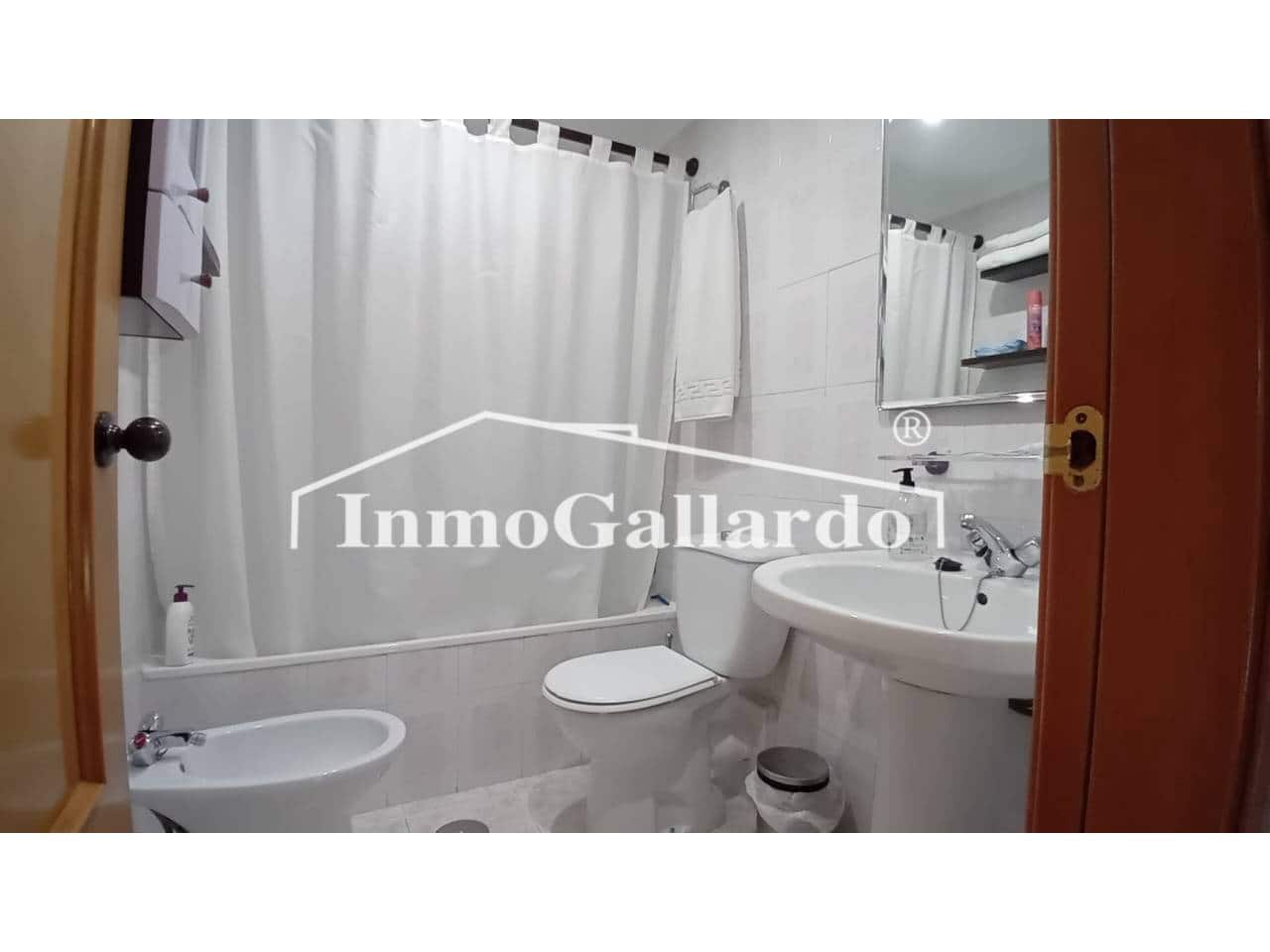 3 sypialnia Dom szeregowy do wynajęcia w Velez-Malaga z basenem garażem - 1 100 € (Ref: 9192033)