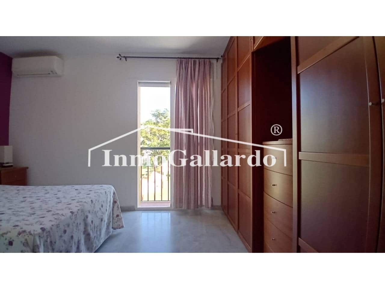 3 sypialnia Dom szeregowy do wynajęcia w Velez-Malaga z basenem garażem - 1 100 € (Ref: 9192033)