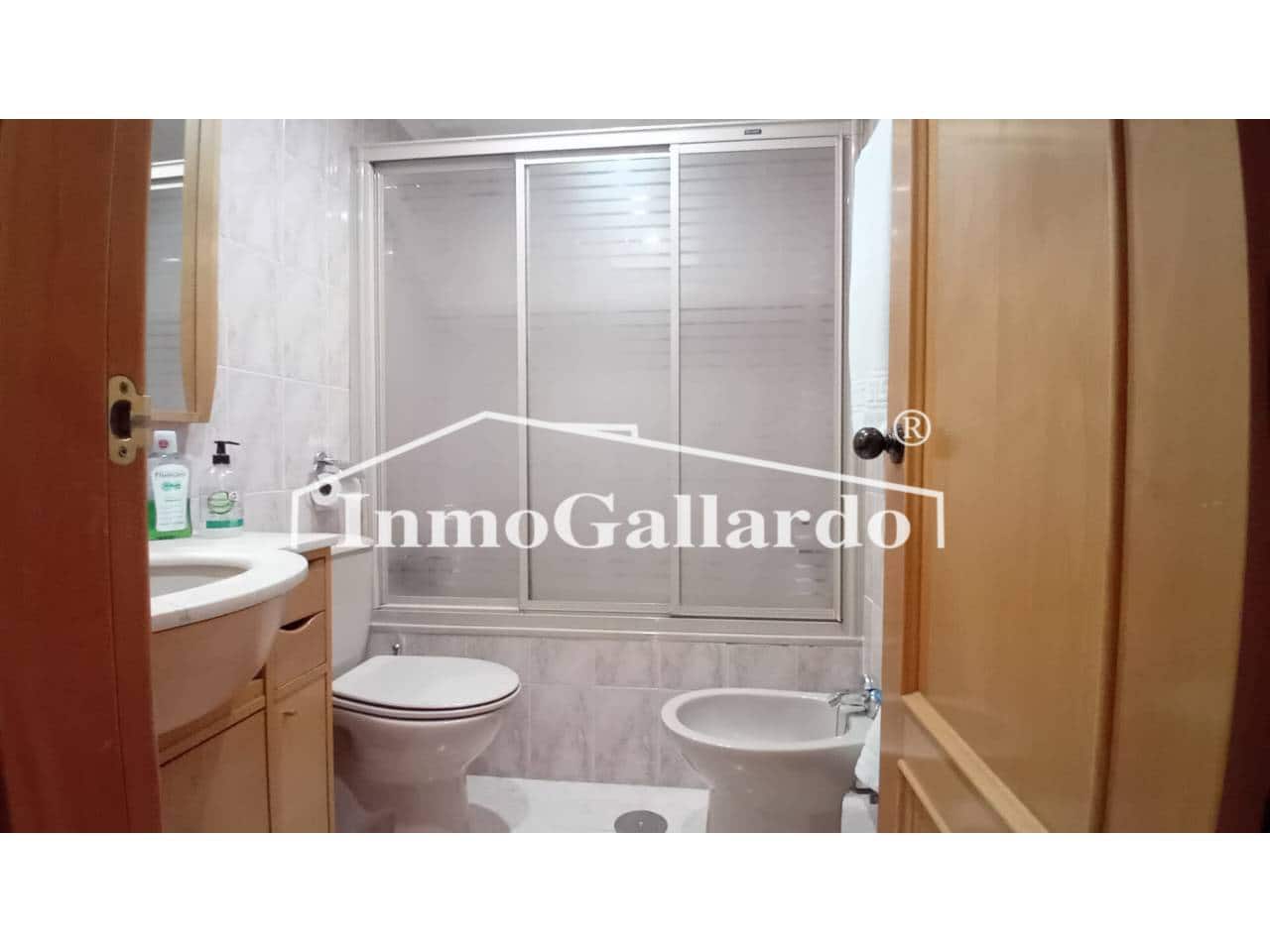 3 sypialnia Dom szeregowy do wynajęcia w Velez-Malaga z basenem garażem - 1 100 € (Ref: 9192033)