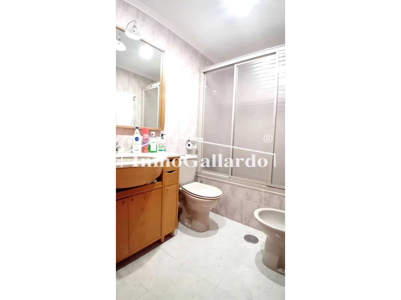 3 sypialnia Dom szeregowy do wynajęcia w Velez-Malaga z basenem garażem - 1 100 € (Ref: 9192033)