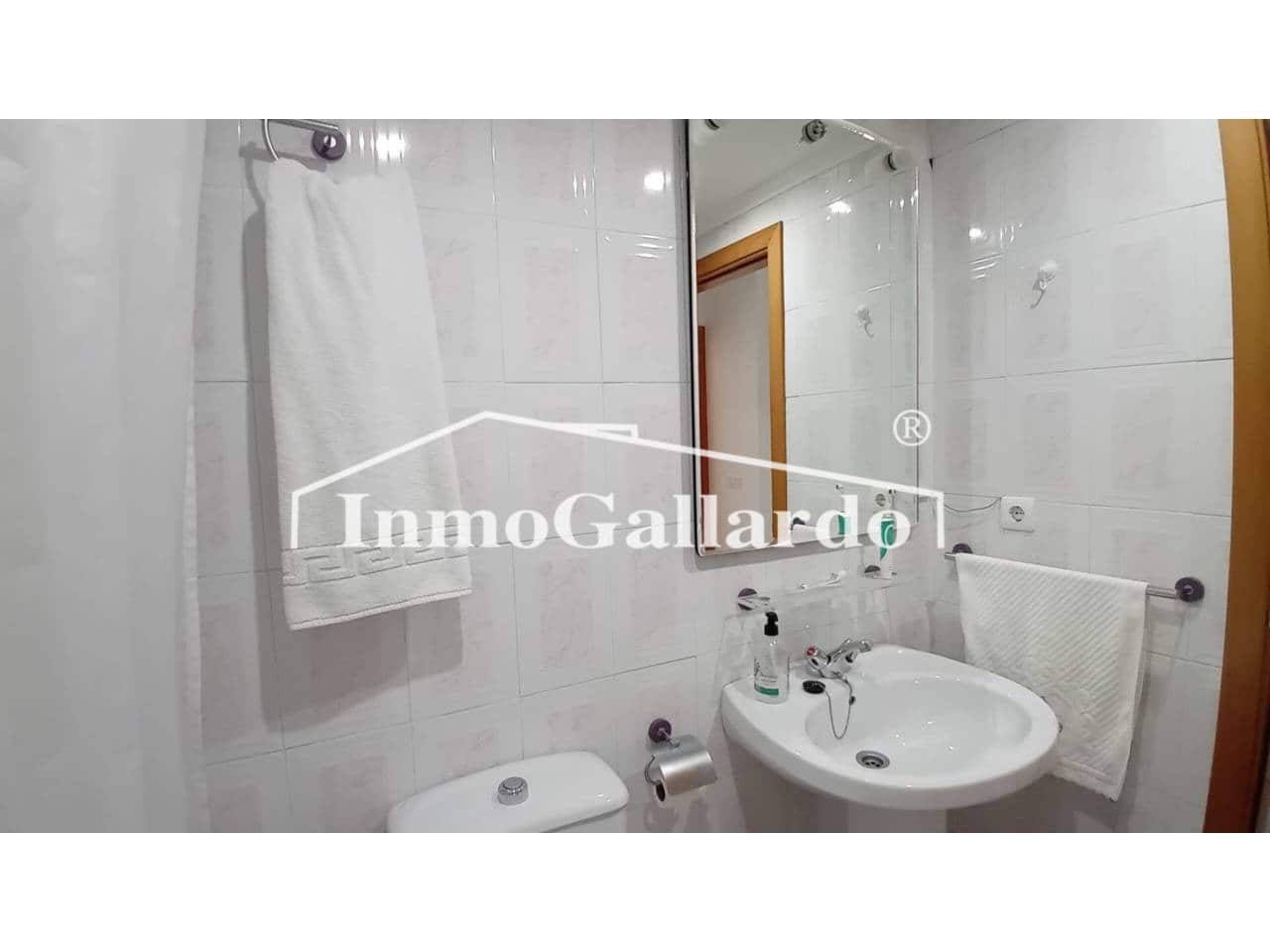 3 sypialnia Dom szeregowy do wynajęcia w Velez-Malaga z basenem garażem - 1 100 € (Ref: 9192033)