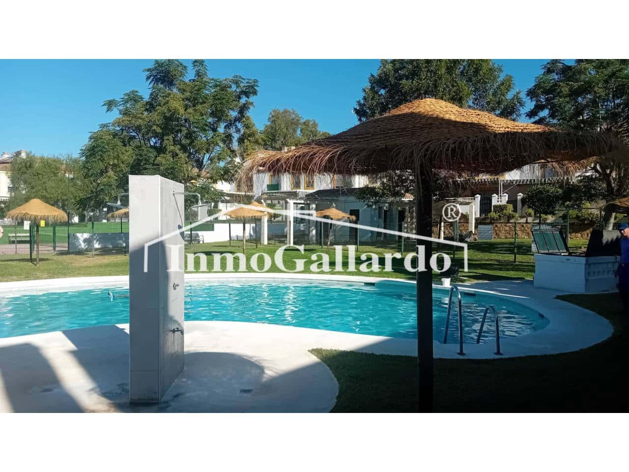 3 sypialnia Dom szeregowy do wynajęcia w Velez-Malaga z basenem garażem - 1 100 € (Ref: 9192033)