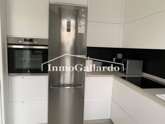 4 chambre Villa/Maison Mitoyenne à vendre à Rincón de la Victoria avec piscine garage - 615 000 € (Ref: 9197453)