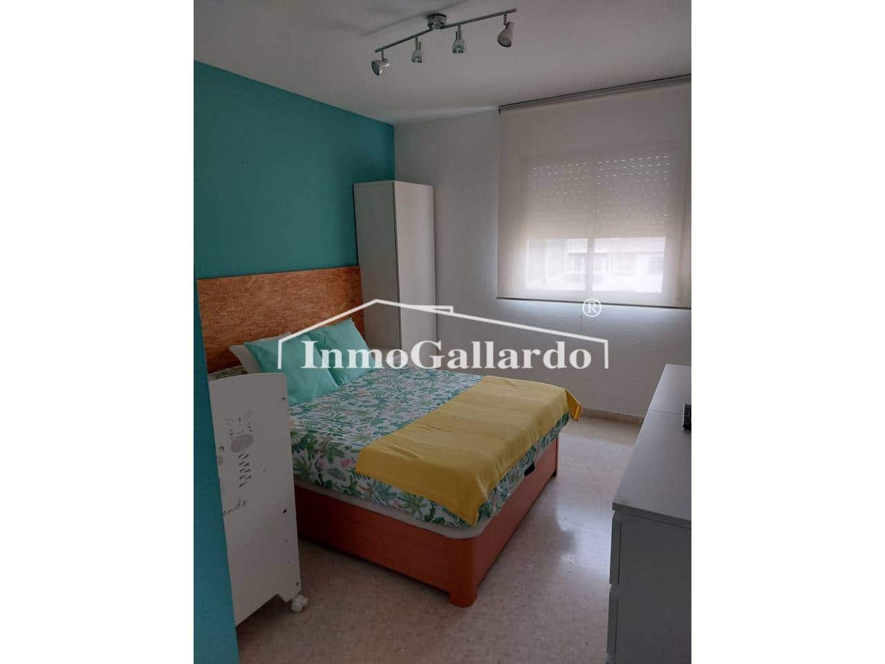 2 slaapkamer Flat te koop in Rincon de la Victoria met zwembad garage - € 297.000 (Ref: 9206216)