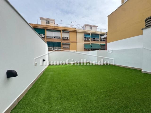 Studio til salg i Málaga by - € 240.000 (Ref: 9239478)