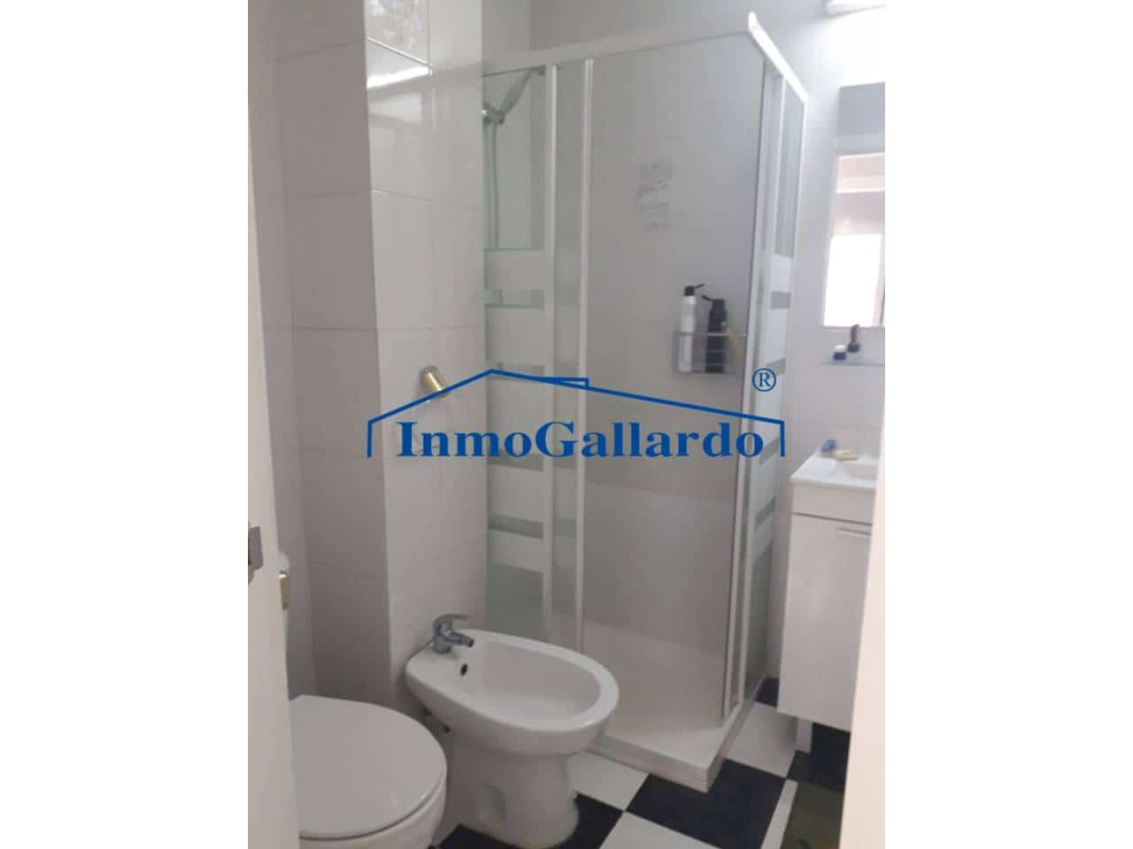 5 soveværelse Byhus til salg i Malaga by med swimmingpool garage - € 850.000 (Ref: 9242631)