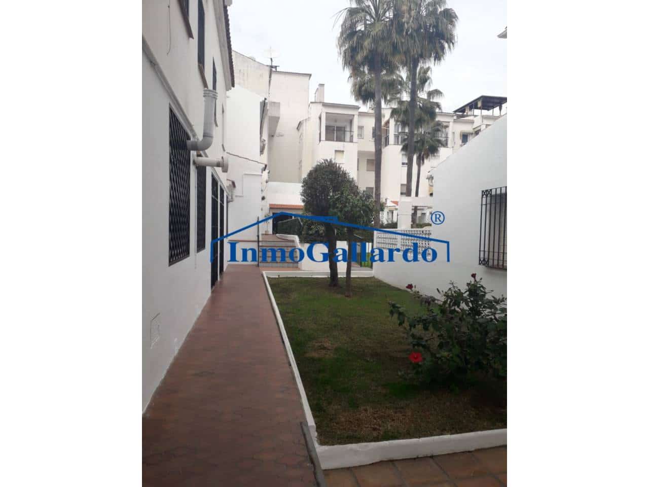 5 soveværelse Byhus til salg i Malaga by med swimmingpool garage - € 850.000 (Ref: 9242631)