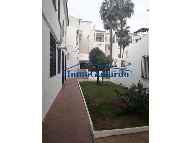 5 soveværelse Byhus til salg i El Palo, Málaga by med swimmingpool garage - € 850.000 (Ref: 9242631)