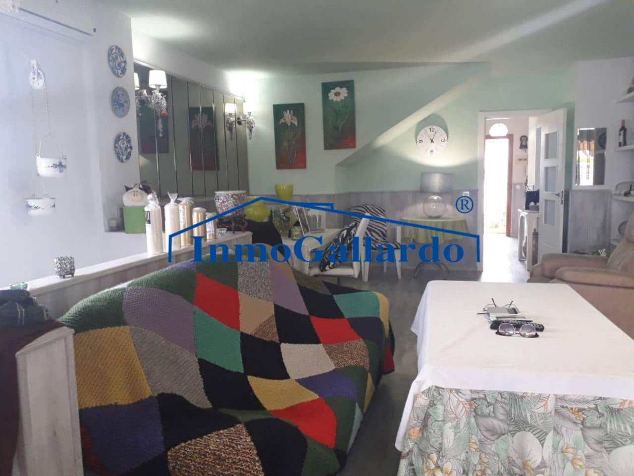 5 soveværelse Byhus til salg i Malaga by med swimmingpool garage - € 850.000 (Ref: 9242631)