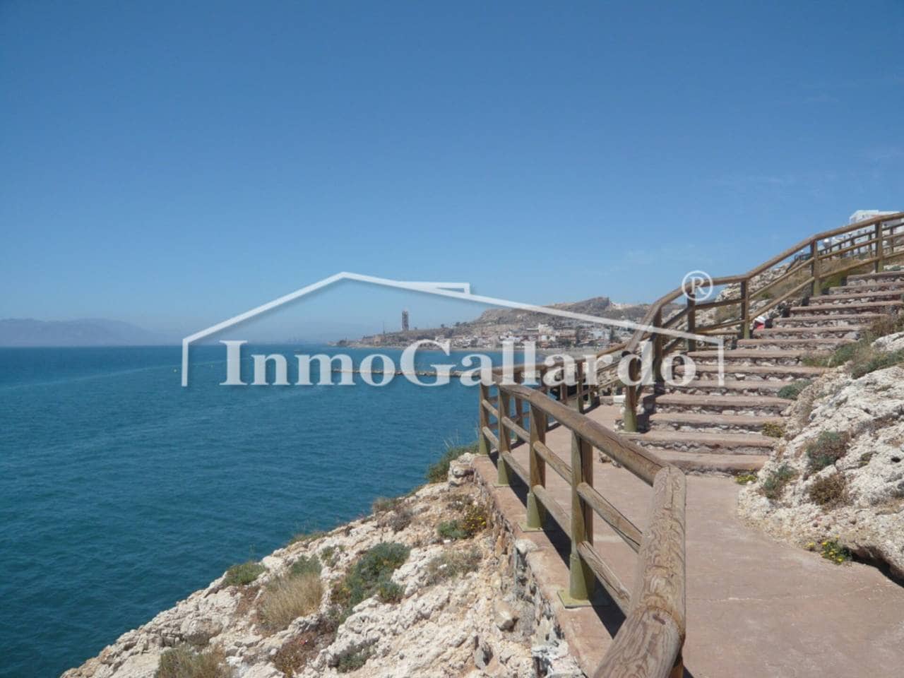 Commercieel te huur in Rincon de la Victoria - € 2.300 (Ref: 9251778)