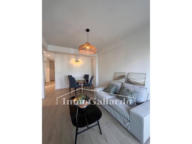 Piso de 3 habitaciones en Málaga ciudad en venta - 290.000 € (Ref: 9251779)