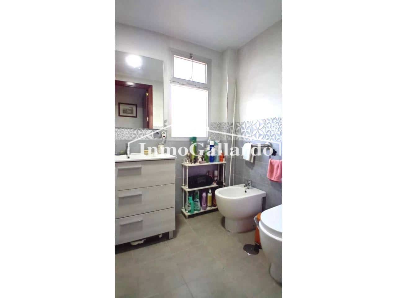 3 slaapkamer Flat te koop in Rincon de la Victoria met zwembad - € 392.400 (Ref: 9256621)