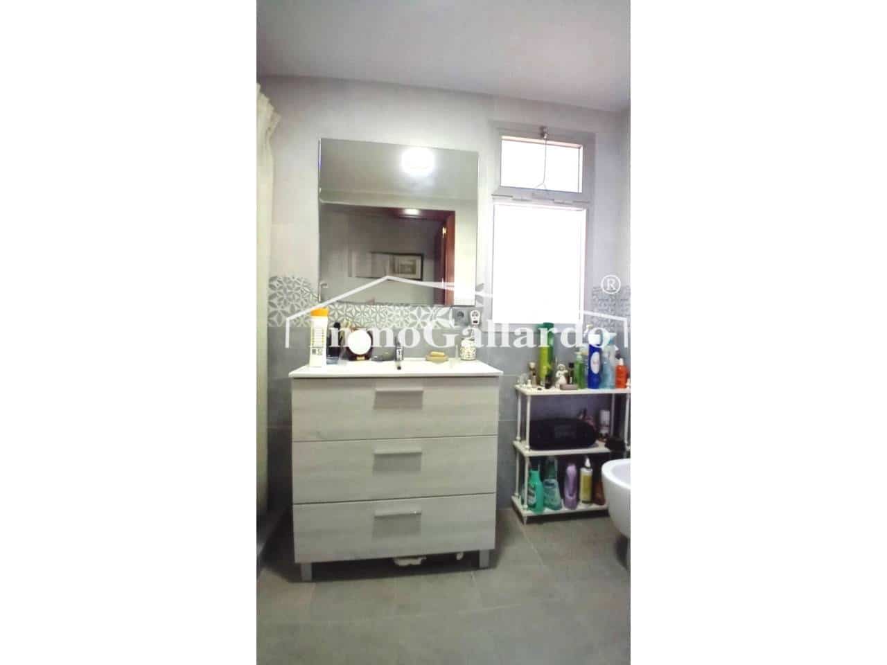 3 slaapkamer Flat te koop in Rincon de la Victoria met zwembad - € 392.400 (Ref: 9256621)