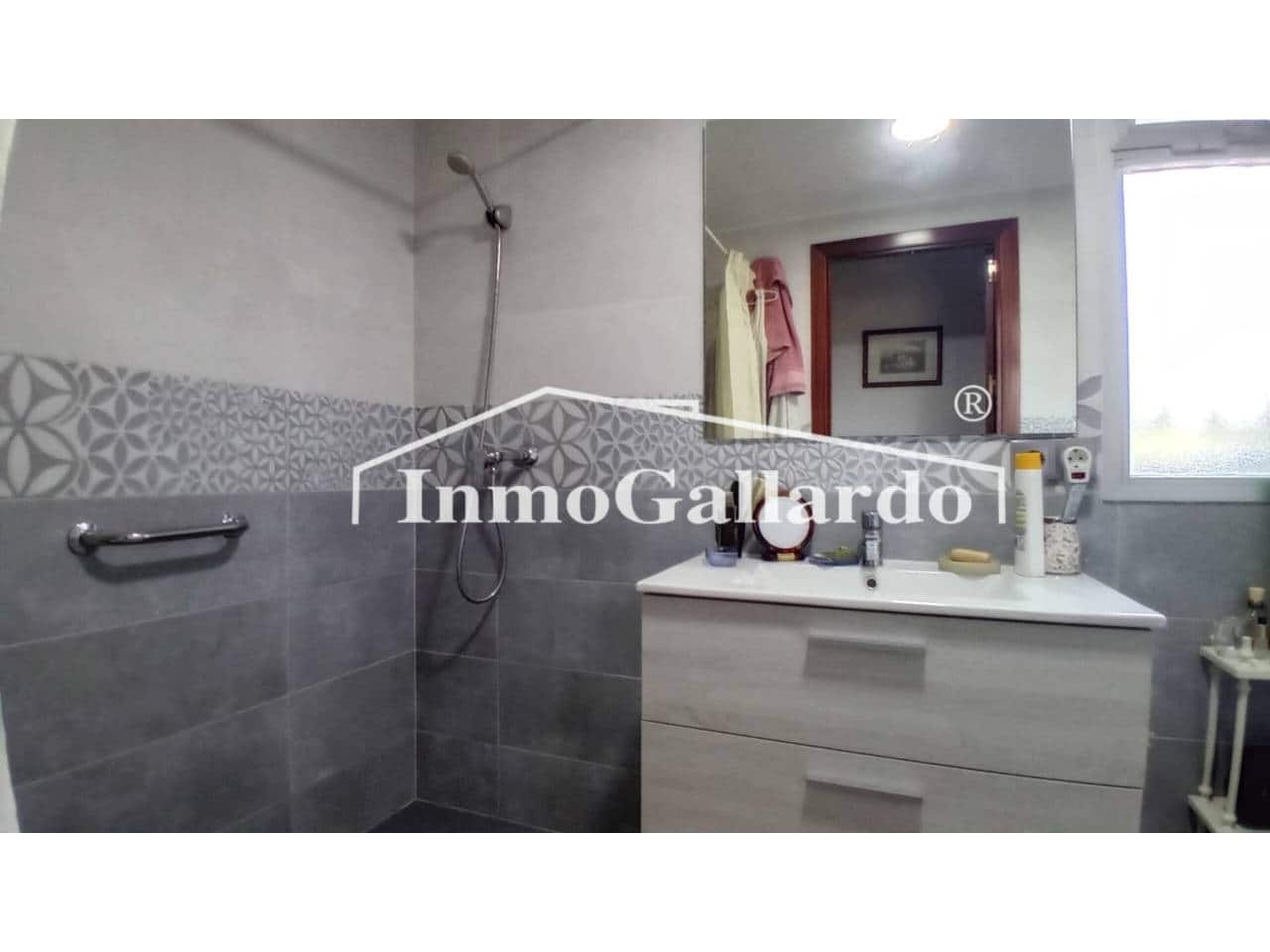 3 slaapkamer Flat te koop in Rincon de la Victoria met zwembad - € 392.400 (Ref: 9256621)