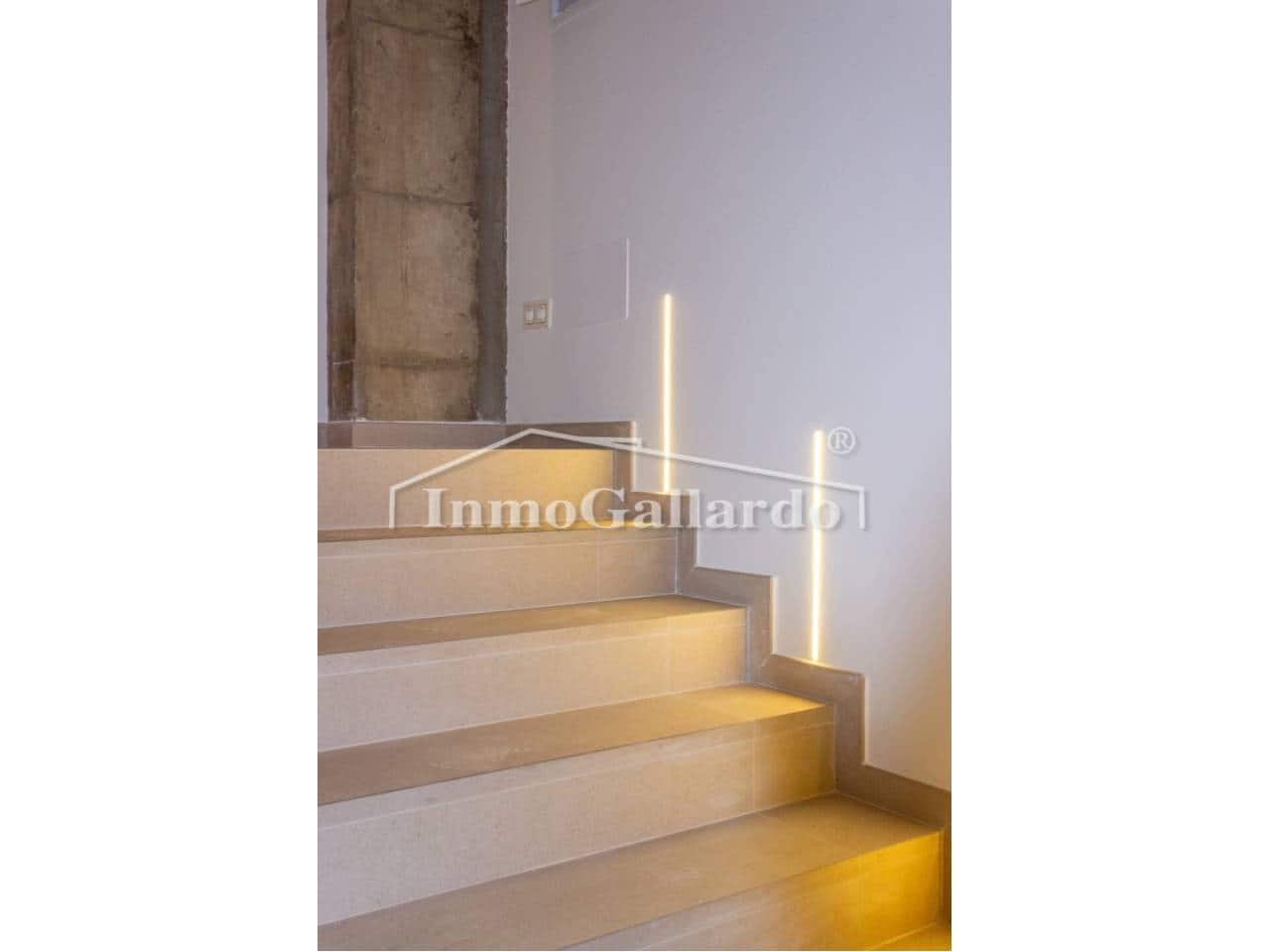 3 Zimmer Reihenhaus zu verkaufen in Malaga Stadt mit Pool Garage - 750.000 € (Ref: 9262083)