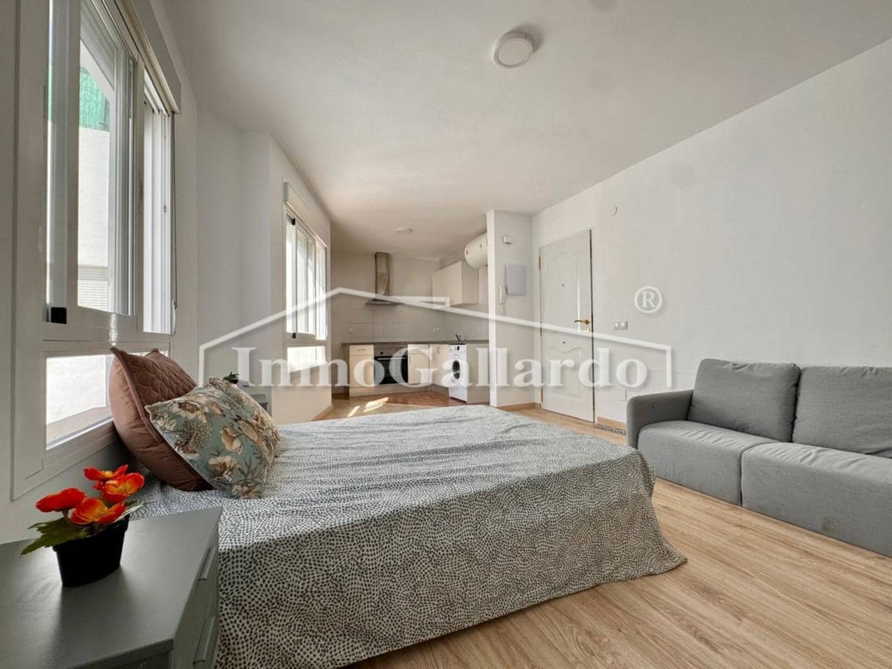 Lejlighed til salg i Malaga by med garage - € 190.000 (Ref: 9262084)