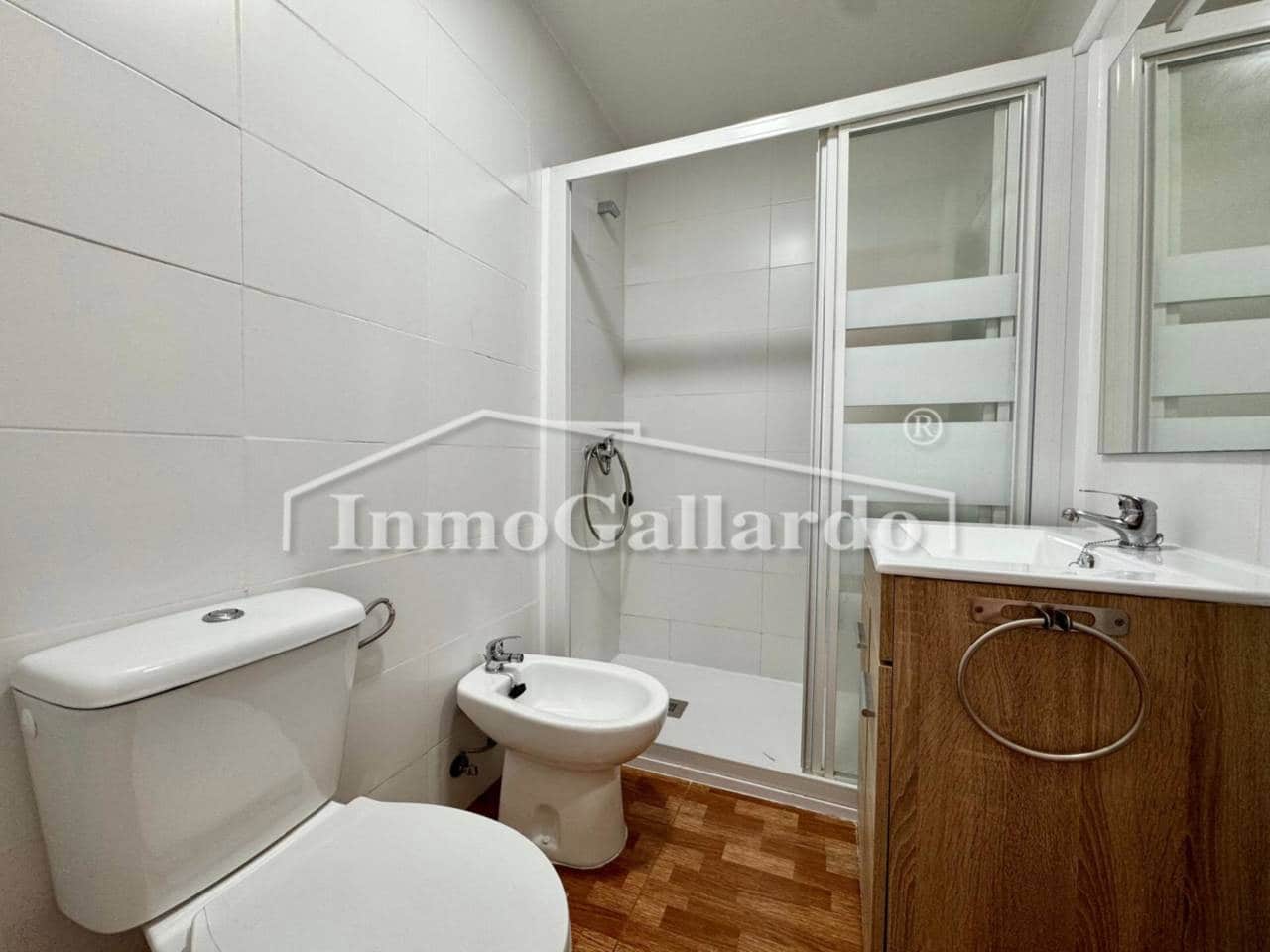 Lejlighed til salg i Malaga by med garage - € 190.000 (Ref: 9262084)