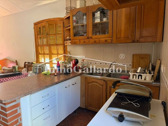 3 sypialnia Dom na sprzedaż w El Candado, Miasto Málaga - 165 000 € (Ref: 9262085)
