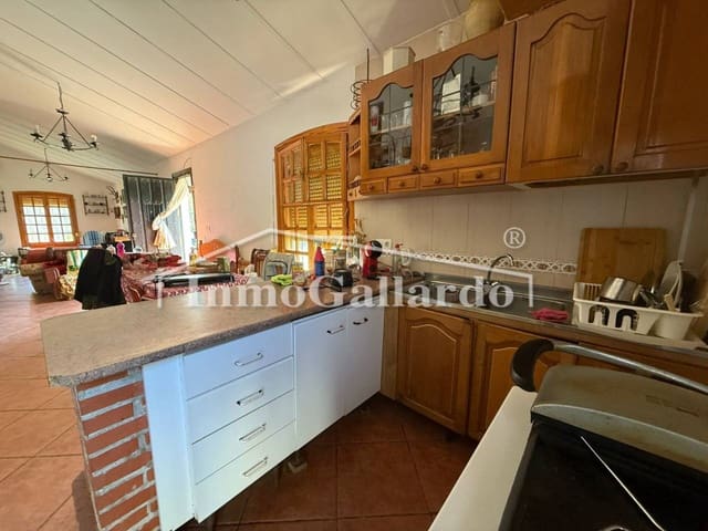 3 sypialnia Dom na sprzedaż w El Candado, Miasto Málaga - 165 000 € (Ref: 9262085)