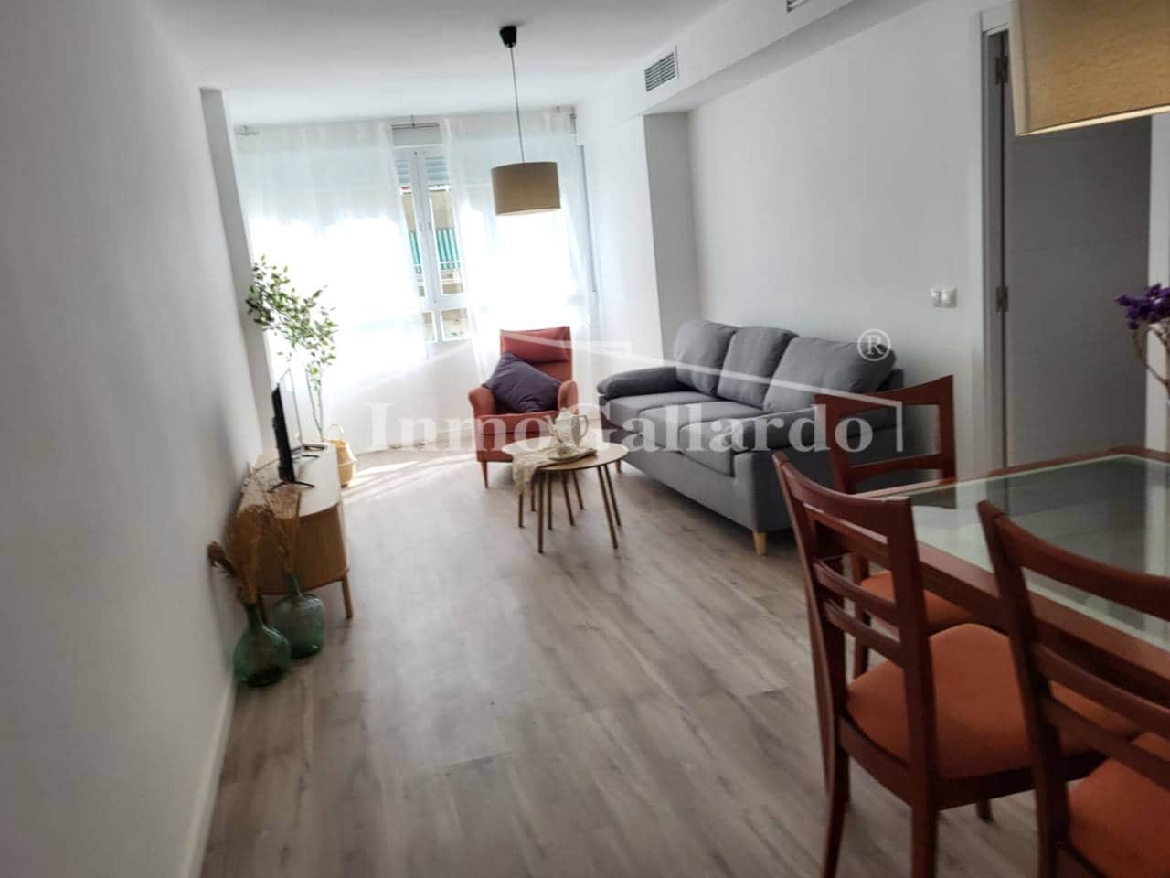 Piso de 3 habitaciones en Málaga ciudad en alquiler - 1.450 € (Ref: 9280647)