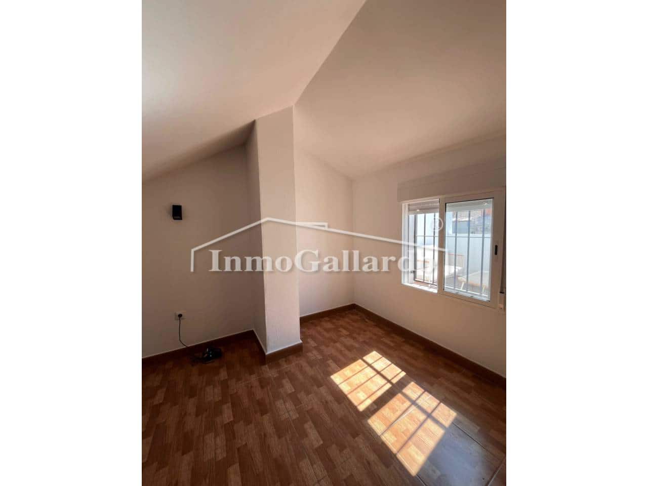 2 sypialnia Penthouse na sprzedaż w Miasto Malaga z garażem - 330 000 € (Ref: 9280648)