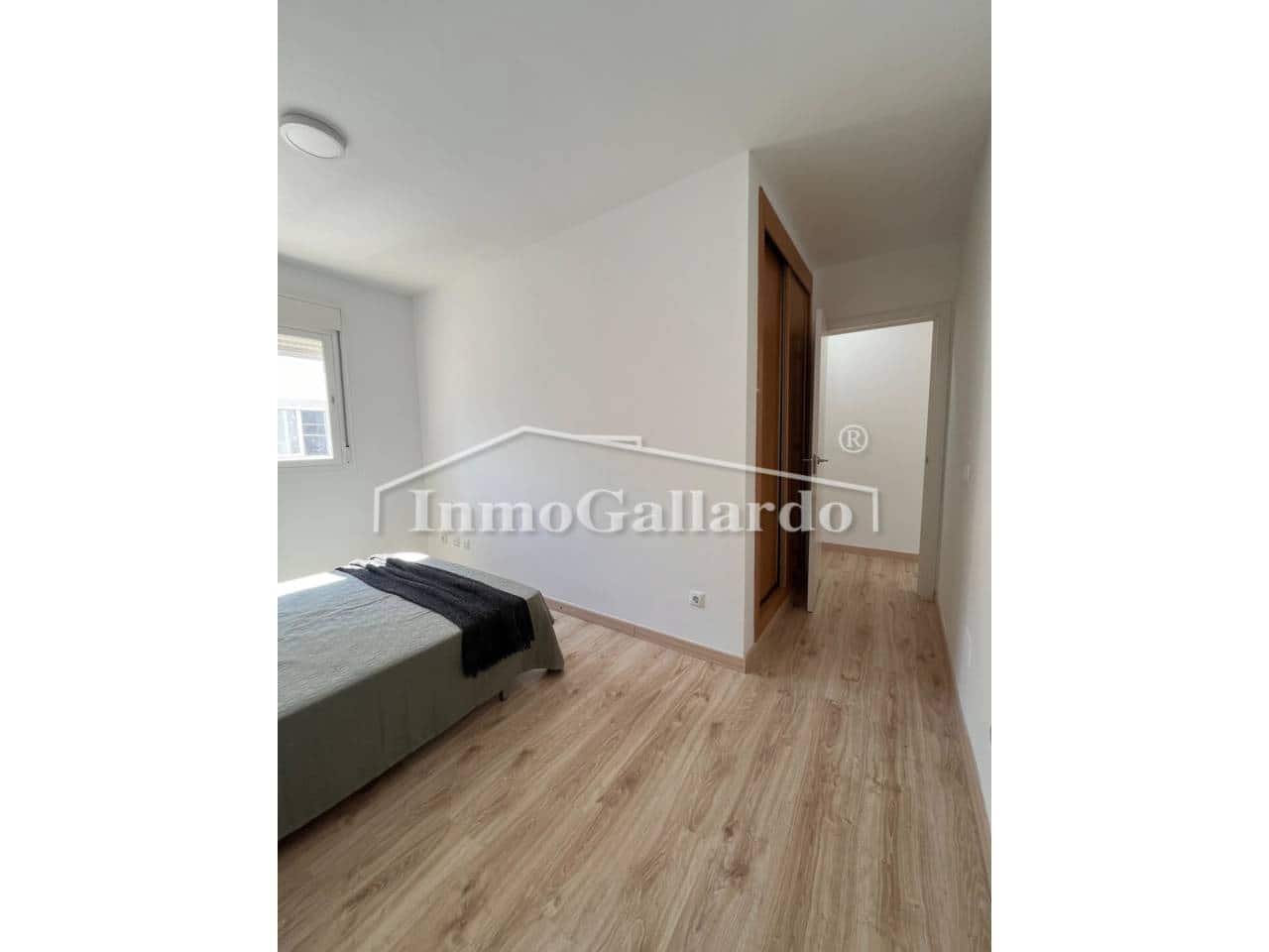 2 sypialnia Penthouse na sprzedaż w Miasto Malaga z garażem - 330 000 € (Ref: 9280648)