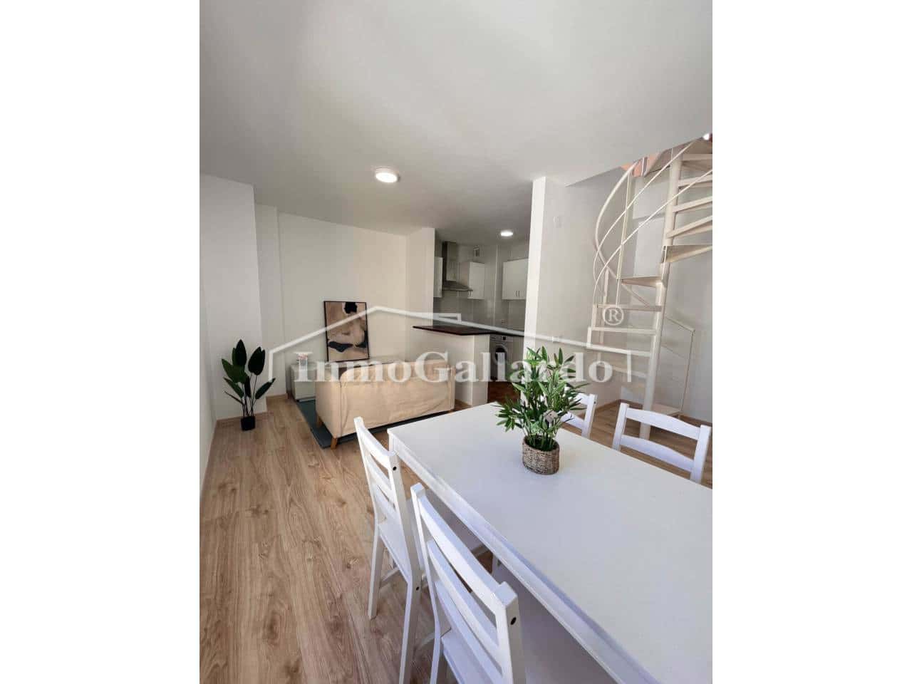 2 sypialnia Penthouse na sprzedaż w Miasto Malaga z garażem - 330 000 € (Ref: 9280648)