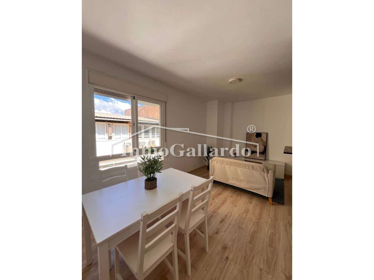 2 sypialnia Penthouse na sprzedaż w Miasto Malaga z garażem - 330 000 € (Ref: 9280648)