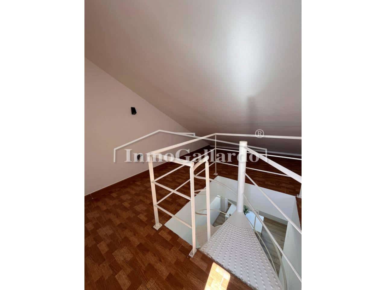 2 sypialnia Penthouse na sprzedaż w Miasto Malaga z garażem - 330 000 € (Ref: 9280648)