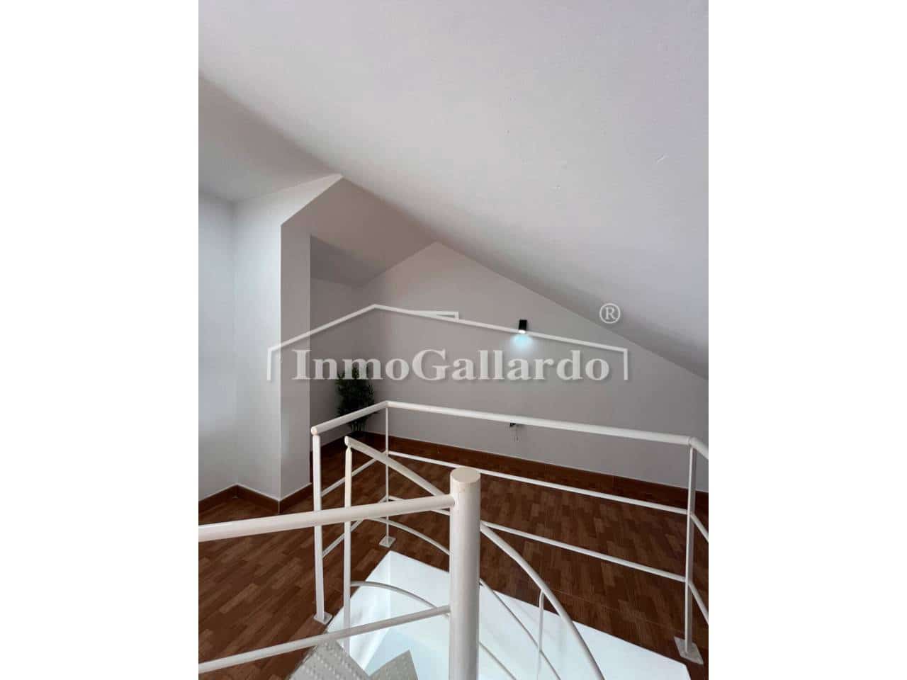2 sypialnia Penthouse na sprzedaż w Miasto Malaga z garażem - 330 000 € (Ref: 9280648)