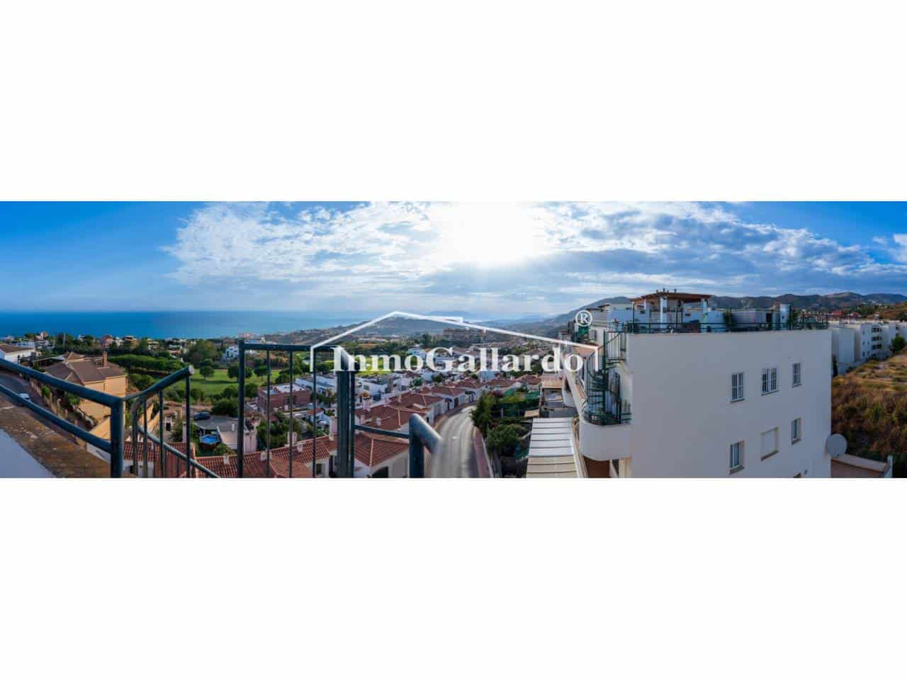 3 chambre Penthouse à vendre à Rincon de la Victoria avec piscine garage - 384 000 € (Ref: 9294087)