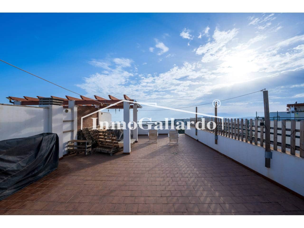 3 chambre Penthouse à vendre à Rincon de la Victoria avec piscine garage - 384 000 € (Ref: 9294087)