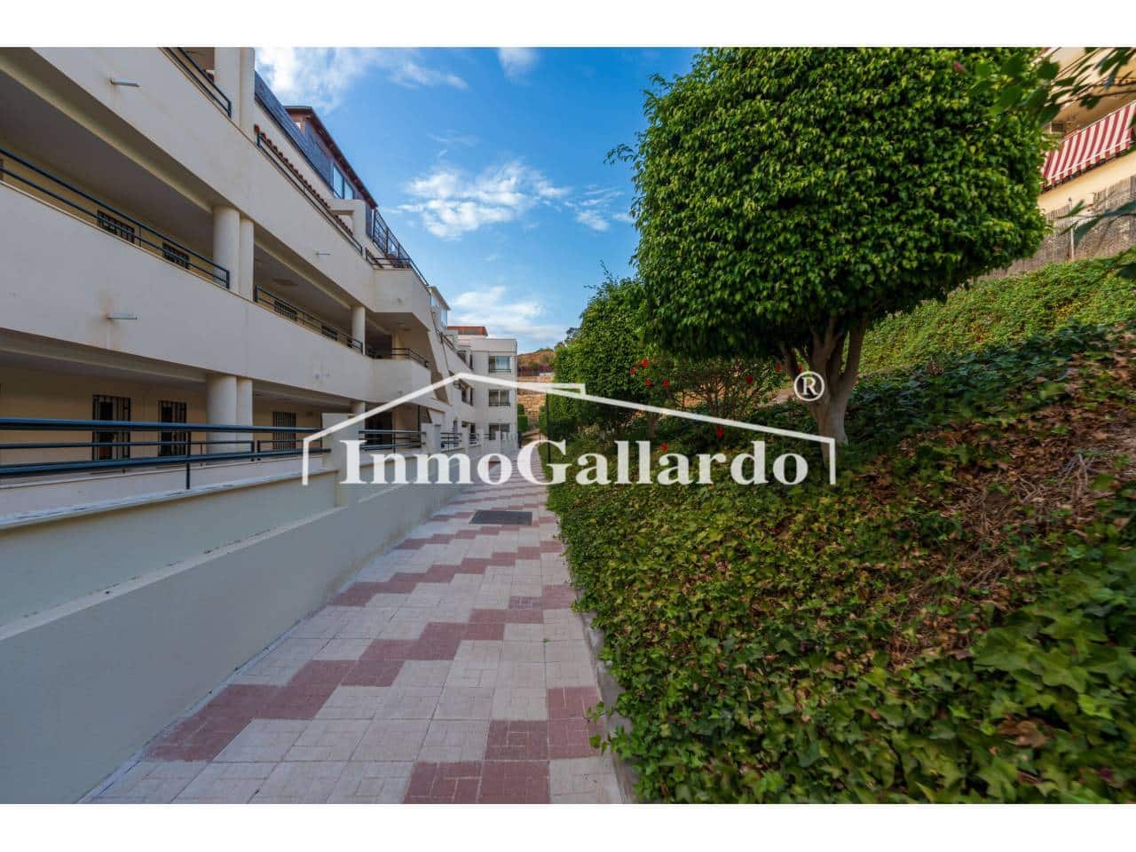 3 chambre Penthouse à vendre à Rincon de la Victoria avec piscine garage - 384 000 € (Ref: 9294087)