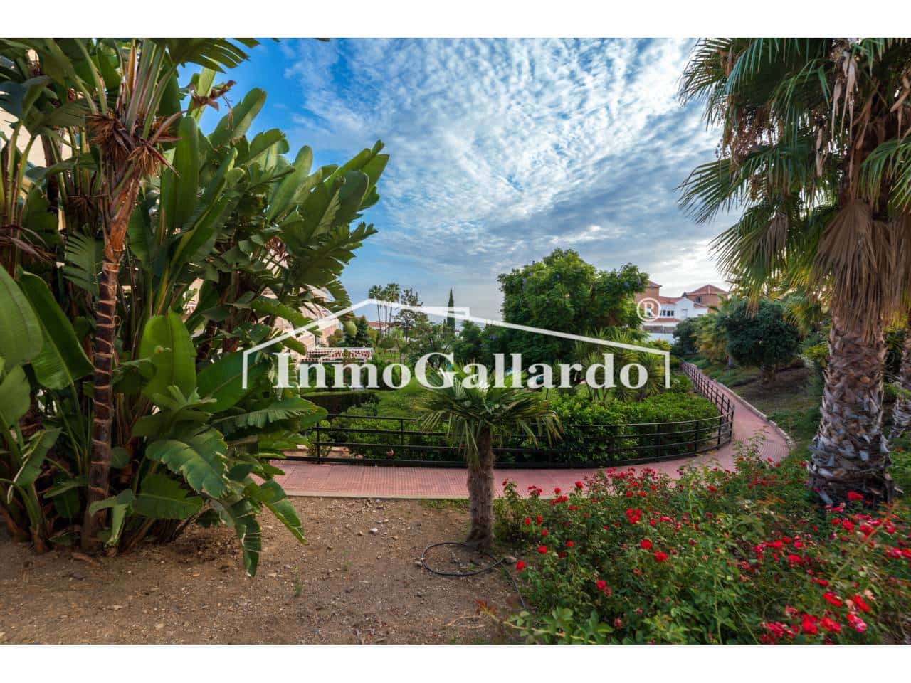 3 chambre Penthouse à vendre à Rincon de la Victoria avec piscine garage - 384 000 € (Ref: 9294087)