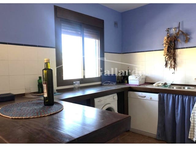 2 makuuhuone Omakotitalo myytävänä paikassa Casabermeja - 202 000 € (Ref: 9302835)