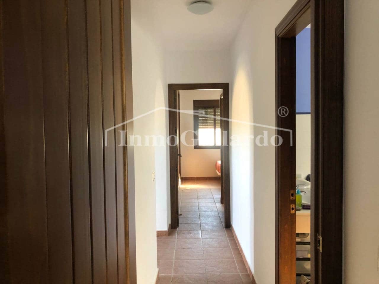 2 makuuhuone Omakotitalo myytävänä paikassa Casabermeja - 202 000 € (Ref: 9302835)