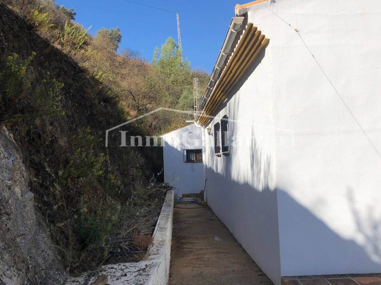 2 makuuhuone Omakotitalo myytävänä paikassa Casabermeja - 202 000 € (Ref: 9302835)