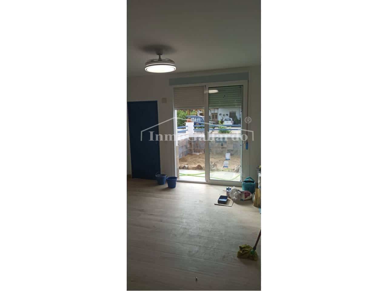 2 bedroom Apartment for rent in Bermejo - € 800 (Ref: 9362004)