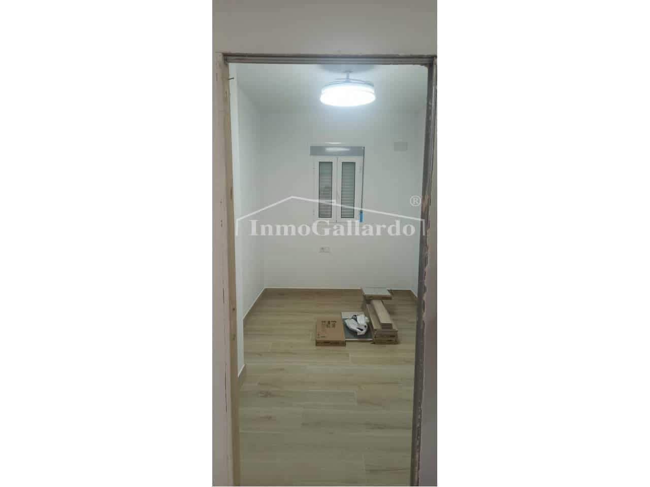 2 bedroom Apartment for rent in Bermejo - € 800 (Ref: 9362004)