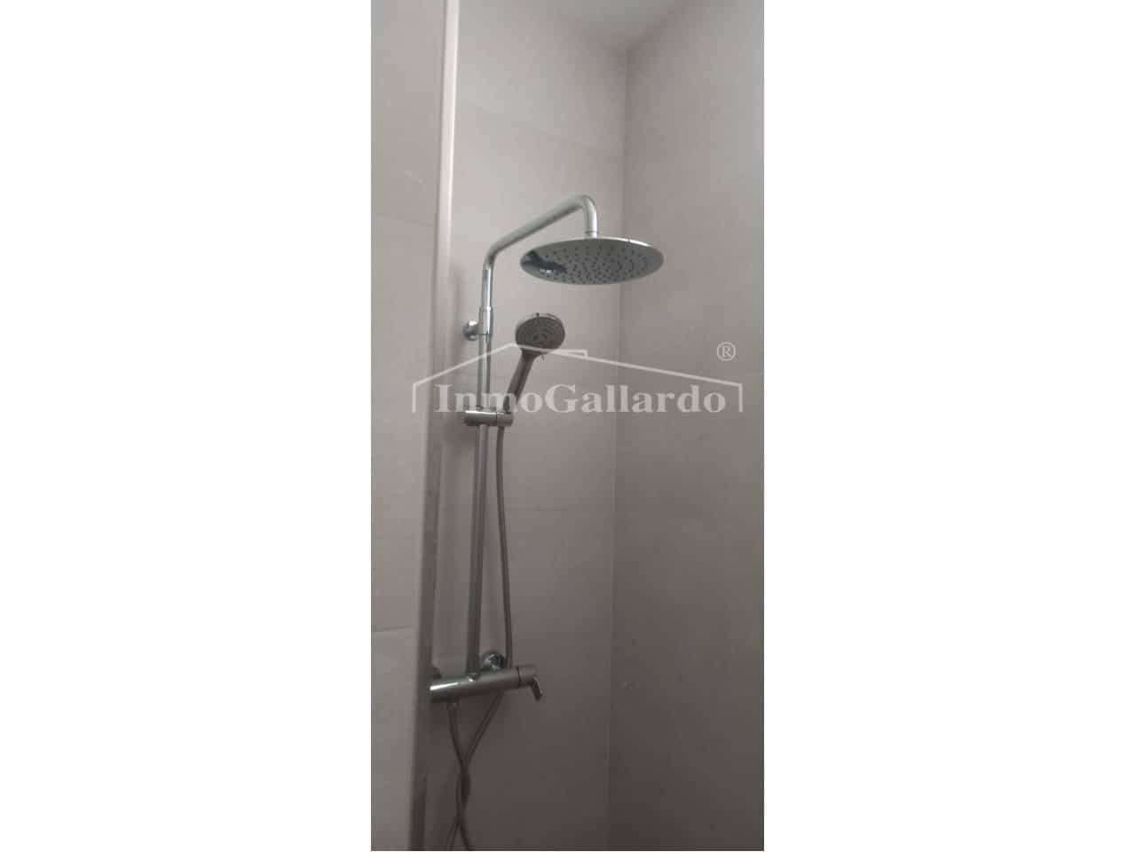 2 bedroom Apartment for rent in Bermejo - € 800 (Ref: 9362004)