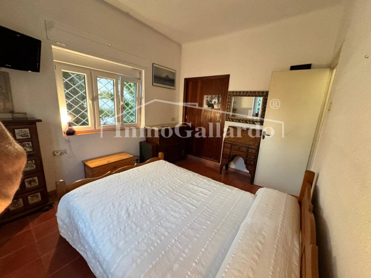 2 slaapkamer Flat te koop in Malaga stad - € 450.000 (Ref: 9390302)