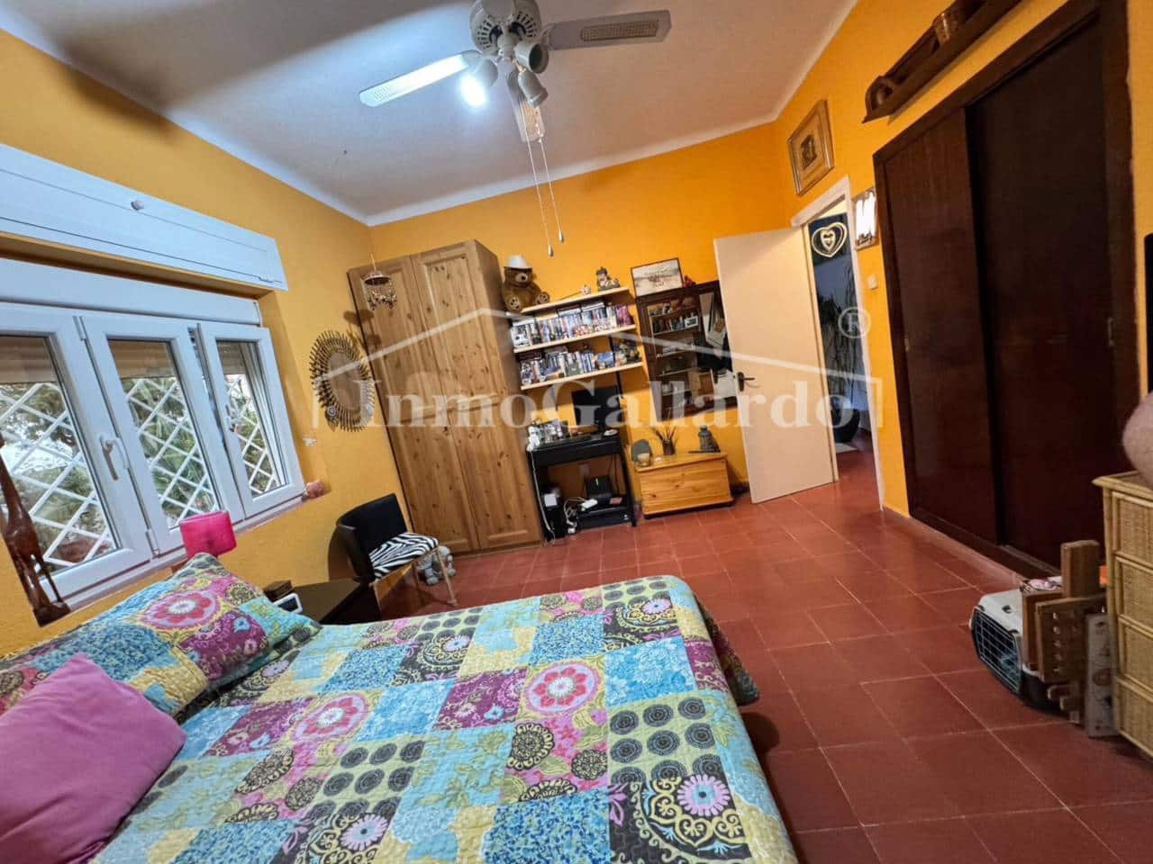 2 slaapkamer Flat te koop in Malaga stad - € 450.000 (Ref: 9390302)