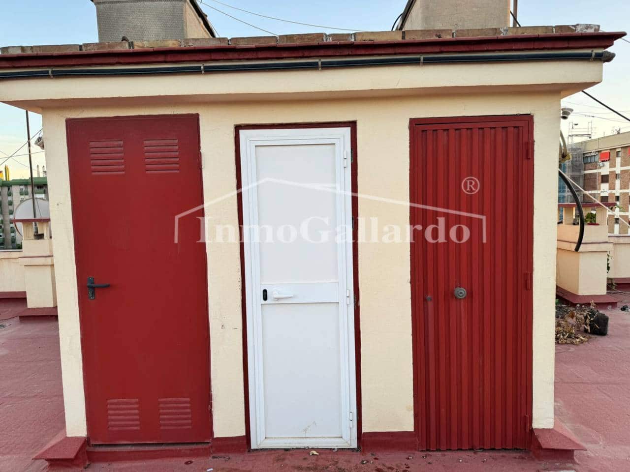 2 slaapkamer Flat te koop in Malaga stad - € 450.000 (Ref: 9390302)