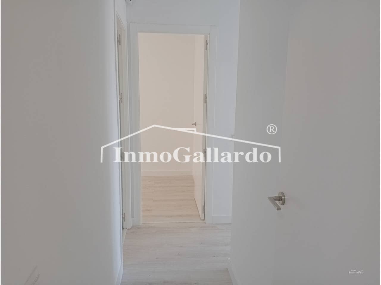 3 bedroom Flat for sale in Malaga city - € 410,000 (Ref: 9403176)